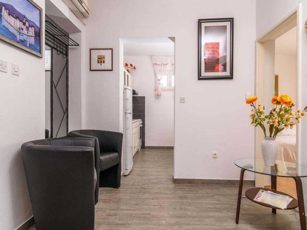 Apartments Beba - Peaceful Location Трогир Екстериор снимка